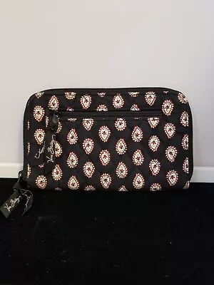 Vera Bradley Classic Black  Organizer Wallet Wristlet Retired • $20