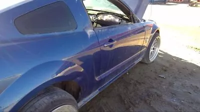 Passenger Front Door Electric Coupe Fits 05-09 MUSTANG 4179789 • $550