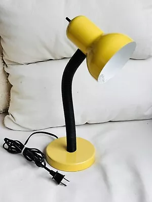 1970s Vintage Yellow Gooseneck Metal Table Desk Lamp Underwriter Laboratories UL • $34.95