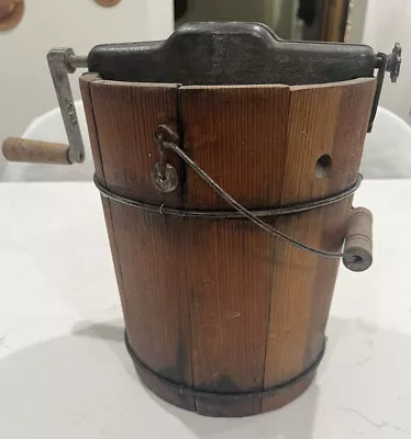 Vintage Ice Cream Freezer Maker Hand Crank 2 Quart - Antique  • $75