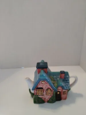 Mini Teapot In The Shape Of A House • $8.95