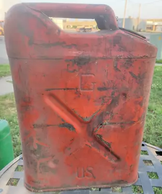 Vintage RED US Military Jerry Can 1981 No Spout Jerrican • $42.49