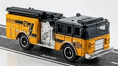 Pierce Dash Fire Engine / Yellow / Matchbox / 2010 • $7.95