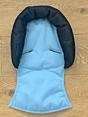 Maxi CABRIOFIX/ROCK Car Seat NEWBORN HEADHUGGER In BLACK/BLUE • £14.99