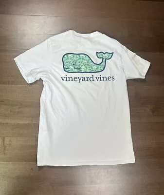 Vineyard Vines T Shirt Mens Size Small Short Sleeve Pocket Whale Graphic White • $11.95