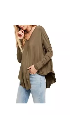 Free People Shirt NWT  olive Color.  Beautiful Fun Garment !!  • £19.28