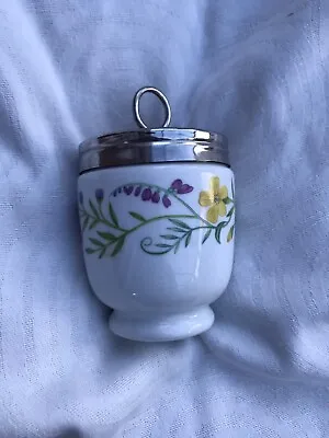 Royal Worcester King Size Fairfield Pretty Flowers Egg Coddler. • £26