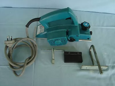 Makita 240 Volt 580 Watts 3 Inch Corded Planer. Model N1900B. Made In Japan. • $115