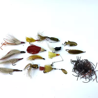 Lot Of Vintage Lures Flies Jigs • $14.64