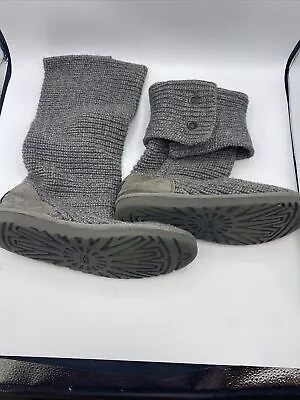 UGG Classic Cardy Gray Wool Knit 3 Button Winter Boots 5819 Women's Size 9 • $9.99