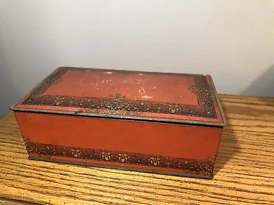 VINTAGE 1920s ART DECO FLORAL RED & GOLD CHOCOLATE TIN 7.5”X4”X2” CHICAGO RARE • $35.99