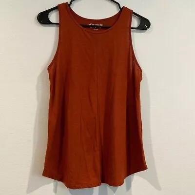 Burgundy Mudd Tank Top - Size Medium • $10