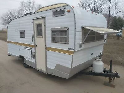 1968 Forester 17rb Vintage Camper Travel Trailer Bathroom Ac Nice Solid  • $7200