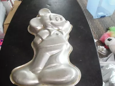 Vintage 1978 Wilton Disney Full Body Mickey Mouse Cake Pan  #515-1805  • $25