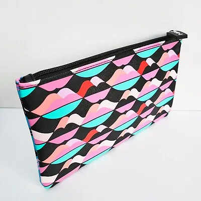 1x MAC Lip Pattern Makeup Cosmetic Bag Travel Toiletry Pouch Purse Brand New! • $21.95