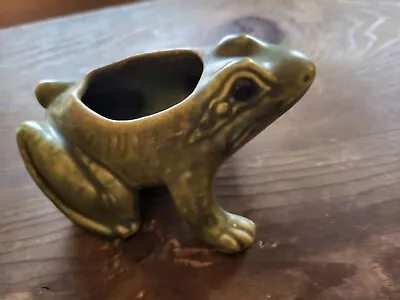 Vintage Brush McCoy? Pottery Small Matte Green Frog Planter 6  W • $24.99