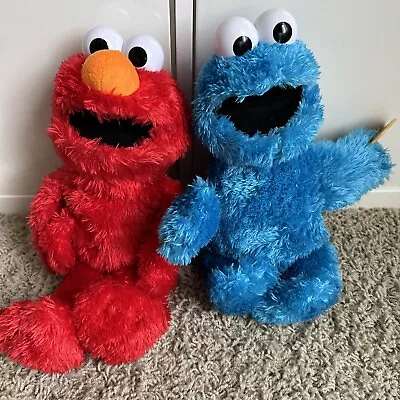 14” Sesame Street Love To Hug Elmo & Cookie Monster -Talking Singing Hugging • $29.99