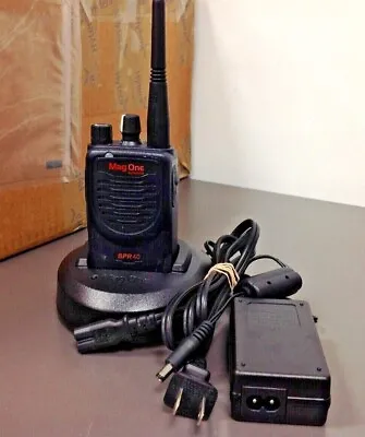 Motorola Mag One BPR40 UHF 8 CH Antenna Charger # AAH84RCS8AA1AN Programmed • $170