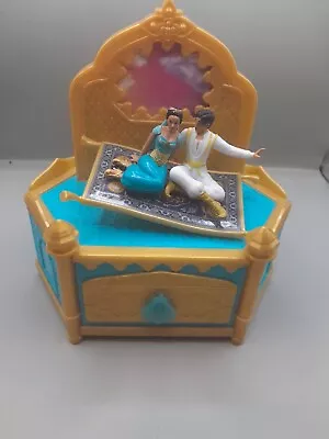 Vintage Disney Aladdin And Jasmine Singing Jewelry Box . • $8