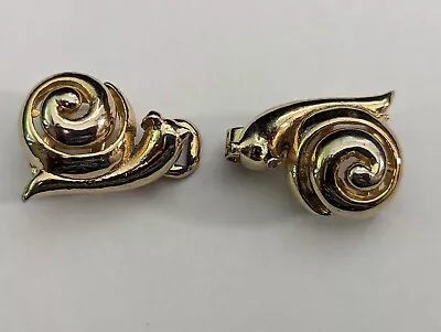 Mimi Di N Vintage 1977 Gold Tone Two Piece Snail Belt Buckle • $19.95