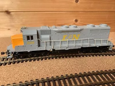 Bachmann HO Scale SD-35 3556 L&N-Wrong Box • £40