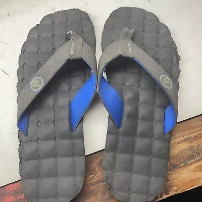 Volcom Flip Flops Size 11 Mens • $10