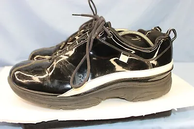 Marc Ecko Men's Black/WHITE  Ecko Sneakers Size 12M • $30.25