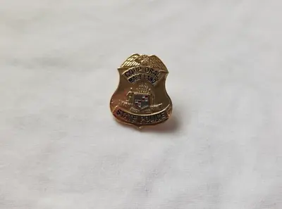 Pins Badges Medals Corp Oral Maryland State Police • $15.40