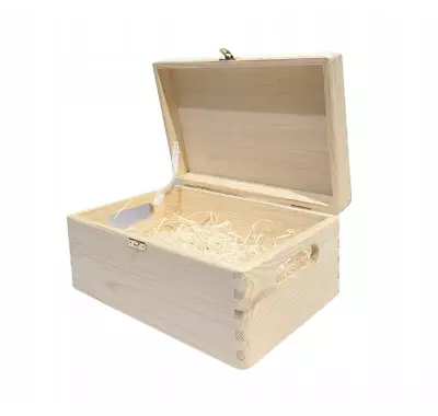 Wooden Storage Lidded Trunk Box / 30x20x13cm / Natural Memory Keepsake Chest • £14.99