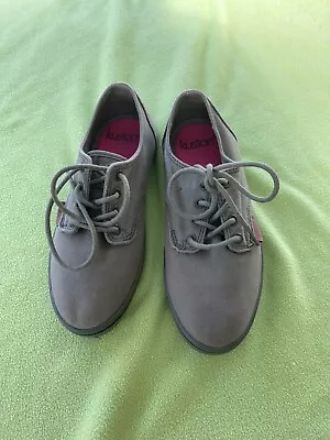 Kids Size US 6 UK 3.5 Kustom Canvas Shoes • $25