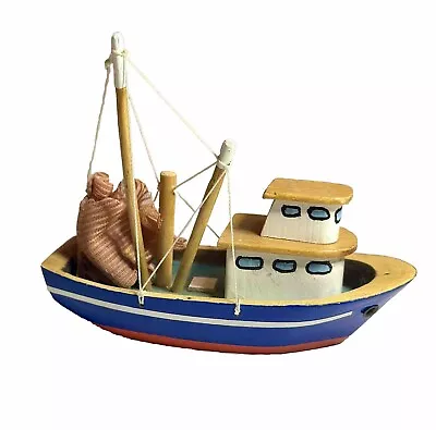 VTG Miniature Wood Model Fishing Boat Turkish Black Sea  • $12.99