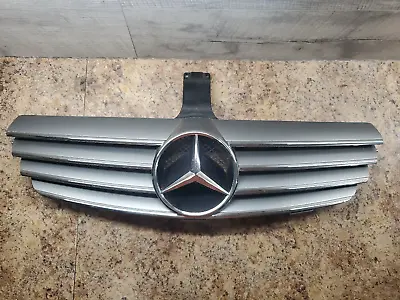 Oem 2003-09 Mercedes W209 Grille Clk320 Clk350 Clk500 Clk550 All Good Tabs • $150