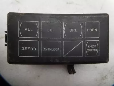 Engine Fuse Relay Box 1992 MAZDA MPV VAN UN-26 • $59