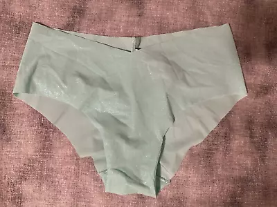 Victorias Secret SEXY Hiphugger No Show Panty Panties Leopard Lilac Mint  M NWT • $12.75