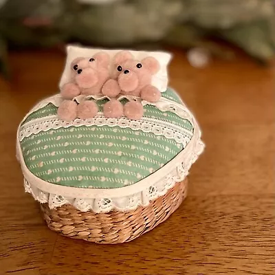 Vintage Woven Basket Thread Trinket Box Bears In Bed Lace Heart Fabric Top Lid • $12.95