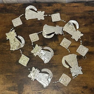 £7 • Buy Aluminium Stamped Sitting Cat String Wall & Door Hangings For Home Decoration