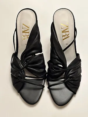 $50 • Buy Zara Black Leather Strappy Sandals Size 9