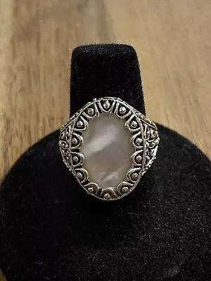 Sterling Silver Mother Of Pearl Ring Size 7 • $20