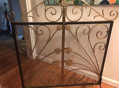 Fireplace Gate Floral Solid Metal Heavy Item **pick Up Only* Black Gold • $80