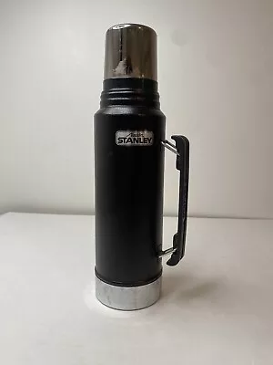 Vintage Stanley Aladdin Black Vacuum Bottle Thermos A-944DH Quart • $14.97