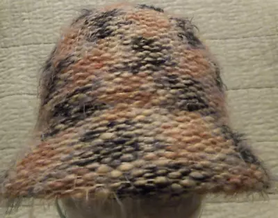 Women's OS Amanda Smith Fuzzy Ribbed Knit Bucket Cloche Hat • $16