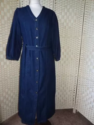 £5 • Buy George Size 10 (see Desc) Button Up Denim Dress With Belt In Very Good Codition.