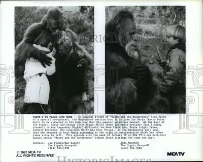 1991 Press Photo Molly Cheeck And Bruce Davison On Harry And The Hendersons. • $19.99