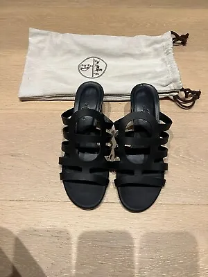 $499 • Buy 100% Authentic Hermes Black Leather Sandals Size 37