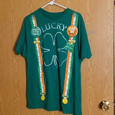 Ways To Celebrate St Patricks Day Mens L/G Green Theme Lucky Kiss Me T-Shirt • $13.97