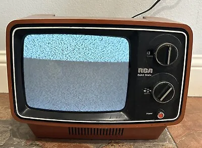 Vintage 1970s RCA Solid State TV Television Set 9  Screen - Retro Orange - READ! • $275