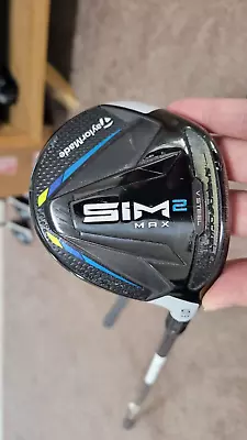 $299.99 • Buy TaylorMade Golf Club Sim 2 Max 5 Speed Fairway 18* Wood Regular Flex Graphite