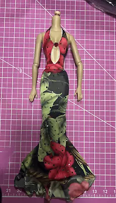 16  Tonner Doll Dress.. Doll Not Included.  • $29