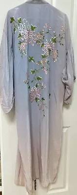 Vintage Japanese Silk Pastel Blue Embroidered Kimono Robe Gorgeous & RARE Colors • $40