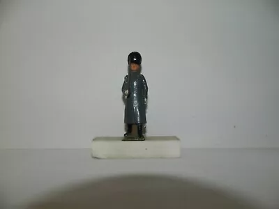 Vintage Britains Lead Guard Officer In Great Coat • £4.99